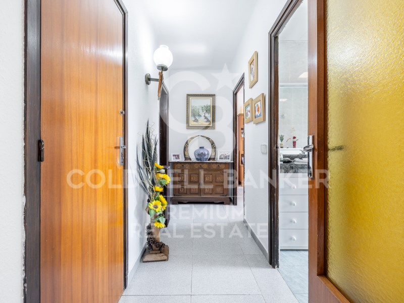 Sant Cugat del Vallès, Catalonia, ES, 5 Bedrooms Bedrooms, ,2 BathroomsBathrooms,Residential,For Sale,1759701