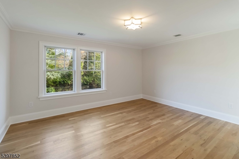 Chatham Twp., New Jersey, 07928, United States, 7 Bedrooms Bedrooms, ,8 BathroomsBathrooms,Residential,For Sale,1995947