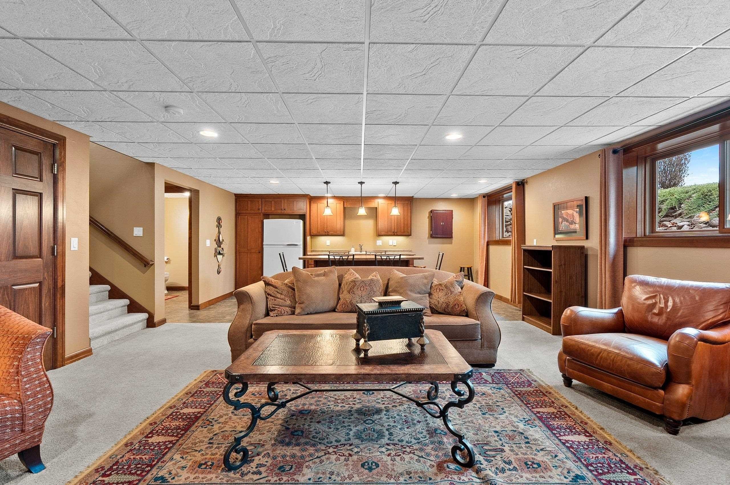 DE PERE, Wisconsin, 54115, United States, 3 Bedrooms Bedrooms, ,4 BathroomsBathrooms,Residential,For Sale,2048400