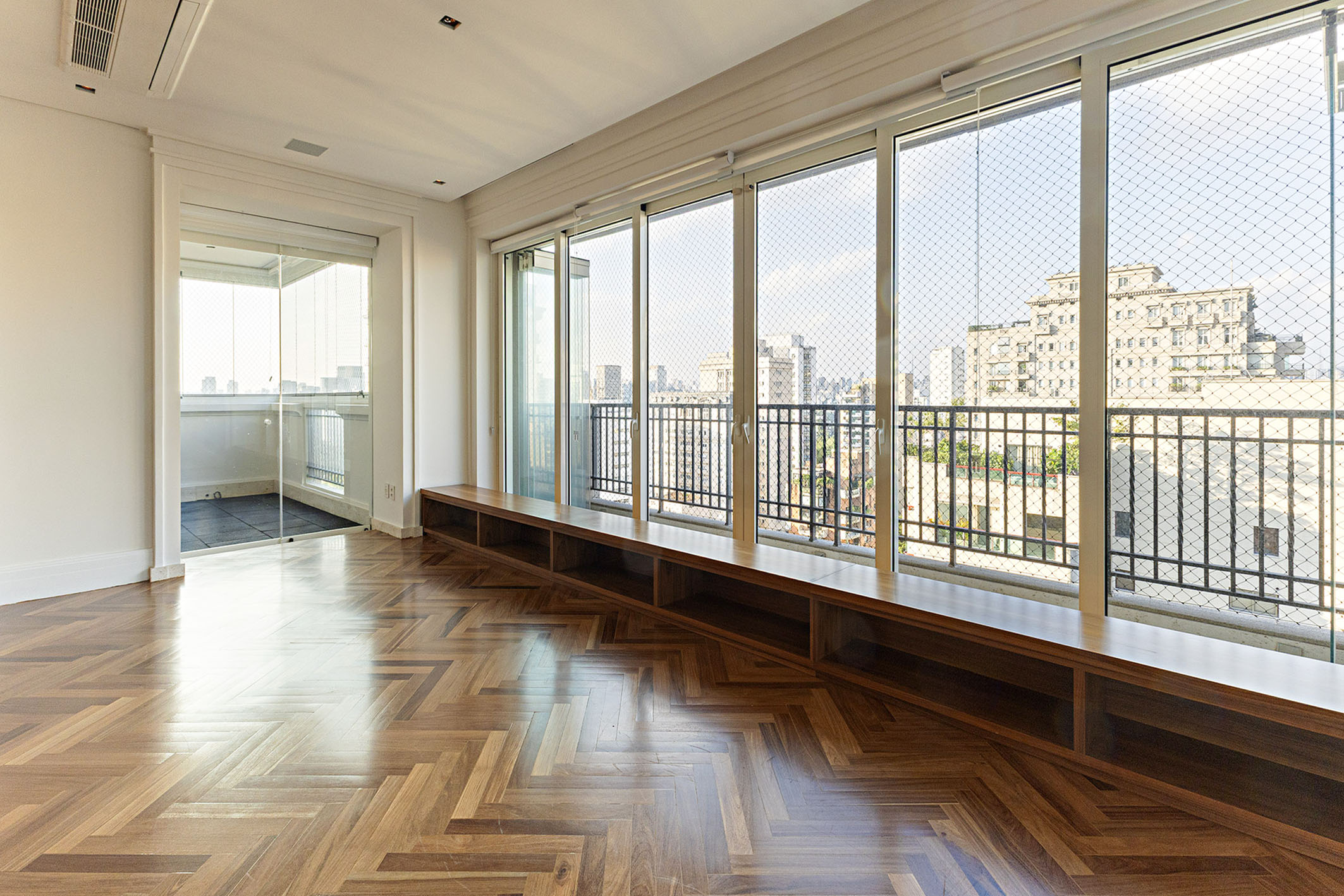  High-floor residence with four suites at Seridó condominium - 物件實景
