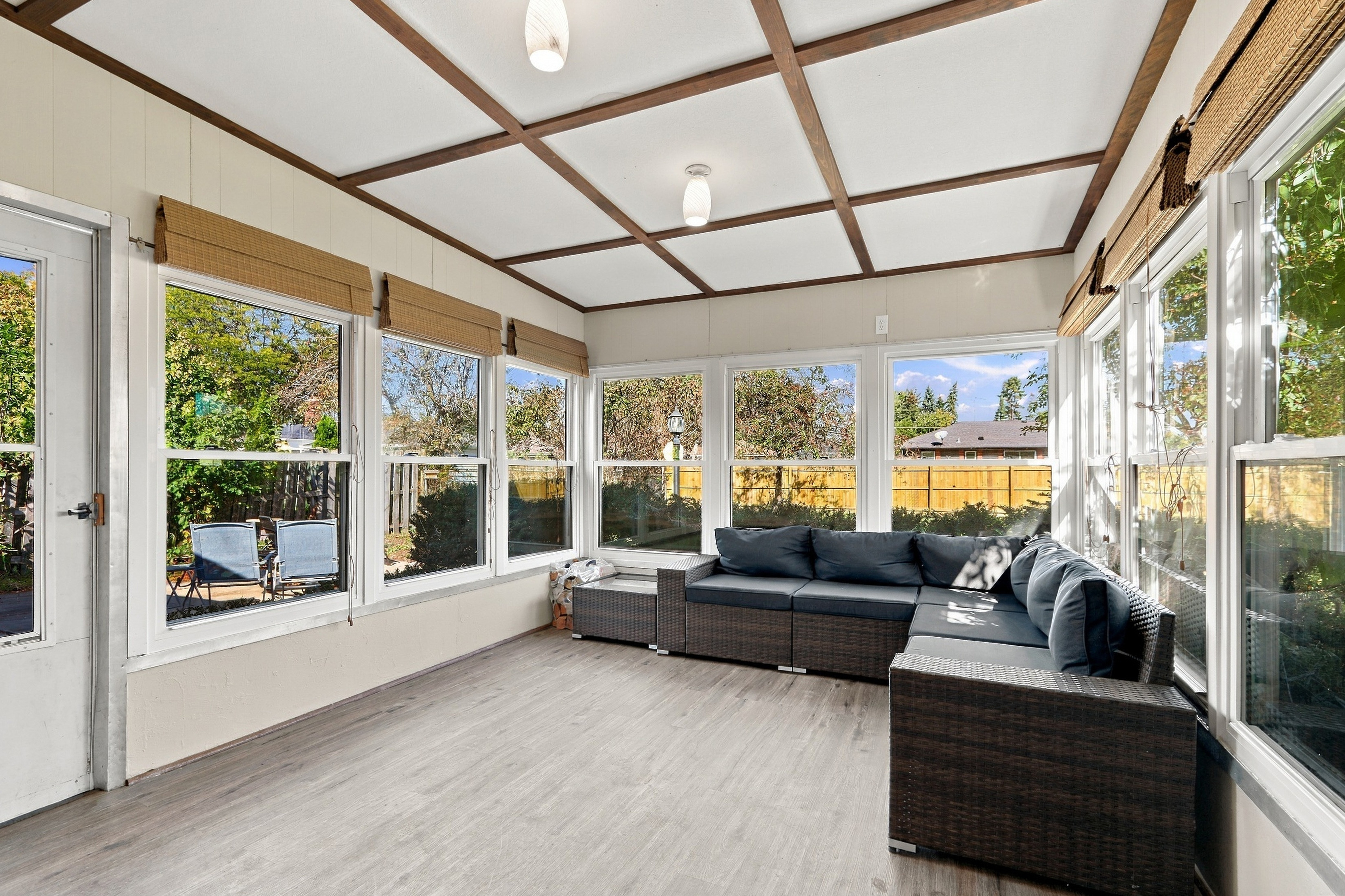  Move-in Ready 3-Bedroom Ranch - 物件實景