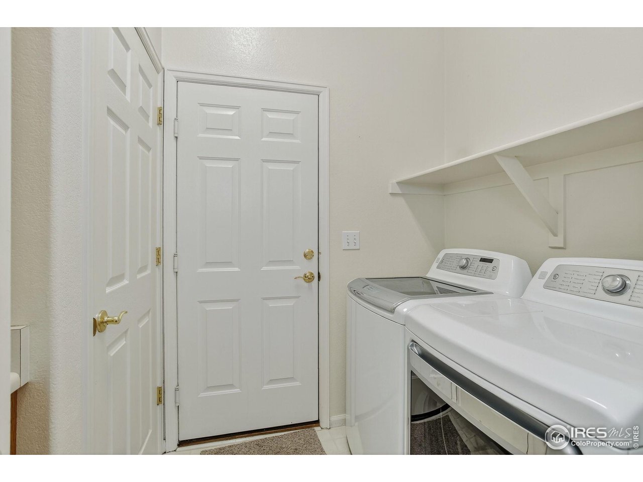 Firestone, Colorado, 80504, United States, 2 Bedrooms Bedrooms, ,2 BathroomsBathrooms,Residential,For Sale,2001906