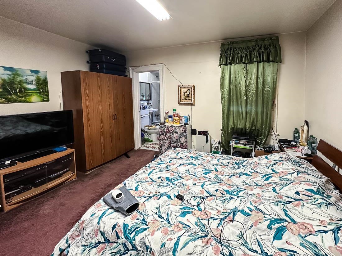 Jersey City, New Jersey, 07306, United States, 4 Bedrooms Bedrooms, ,3 BathroomsBathrooms,Residential,For Sale,1859473