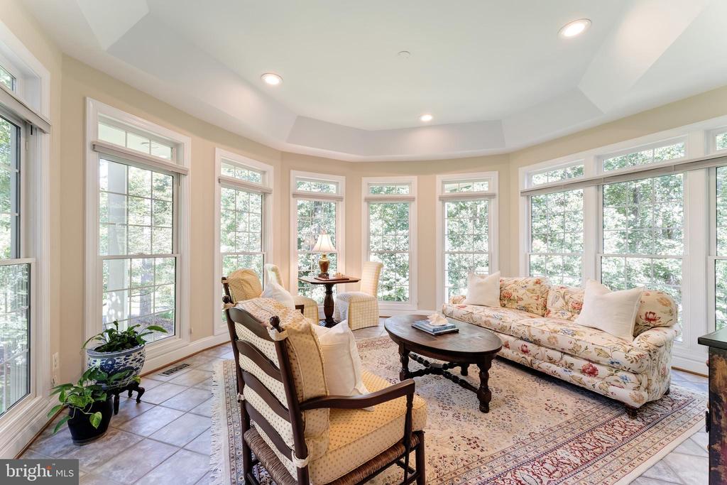Vienna, Virginia, 22182, United States, 5 Bedrooms Bedrooms, ,6 BathroomsBathrooms,Residential,For Sale,1943879