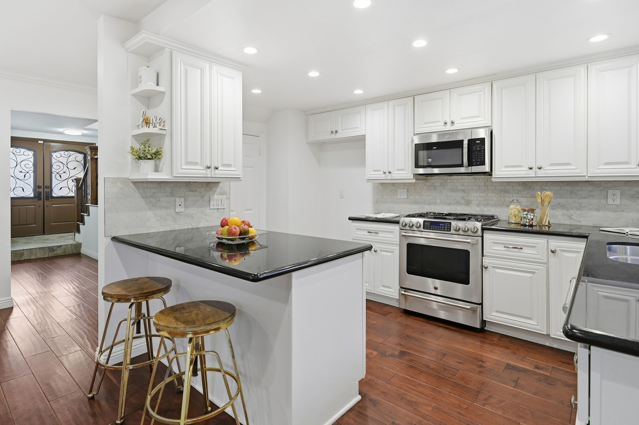 La Palma, California, 90623, United States, 4 Bedrooms Bedrooms, ,3 BathroomsBathrooms,Residential,For Sale,2015346