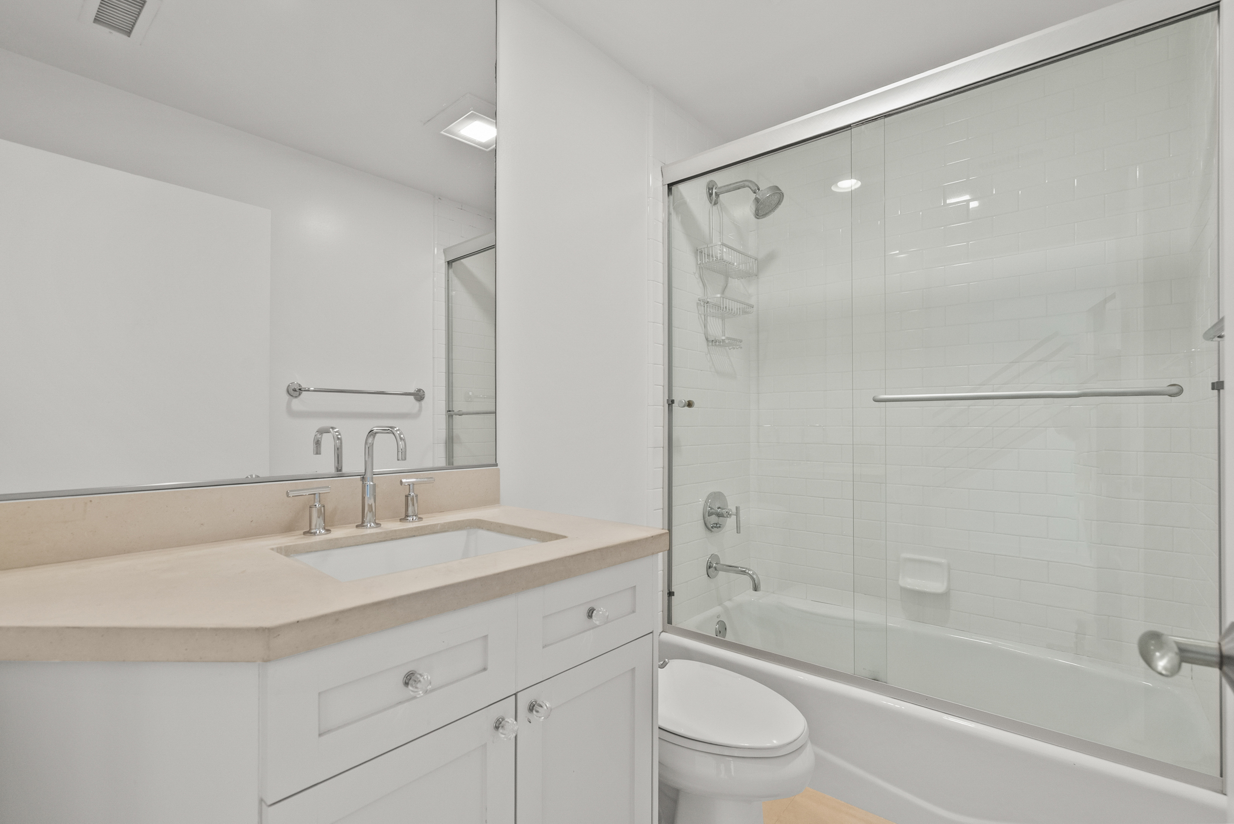 5400 Playa Vista Dr - 物件實景