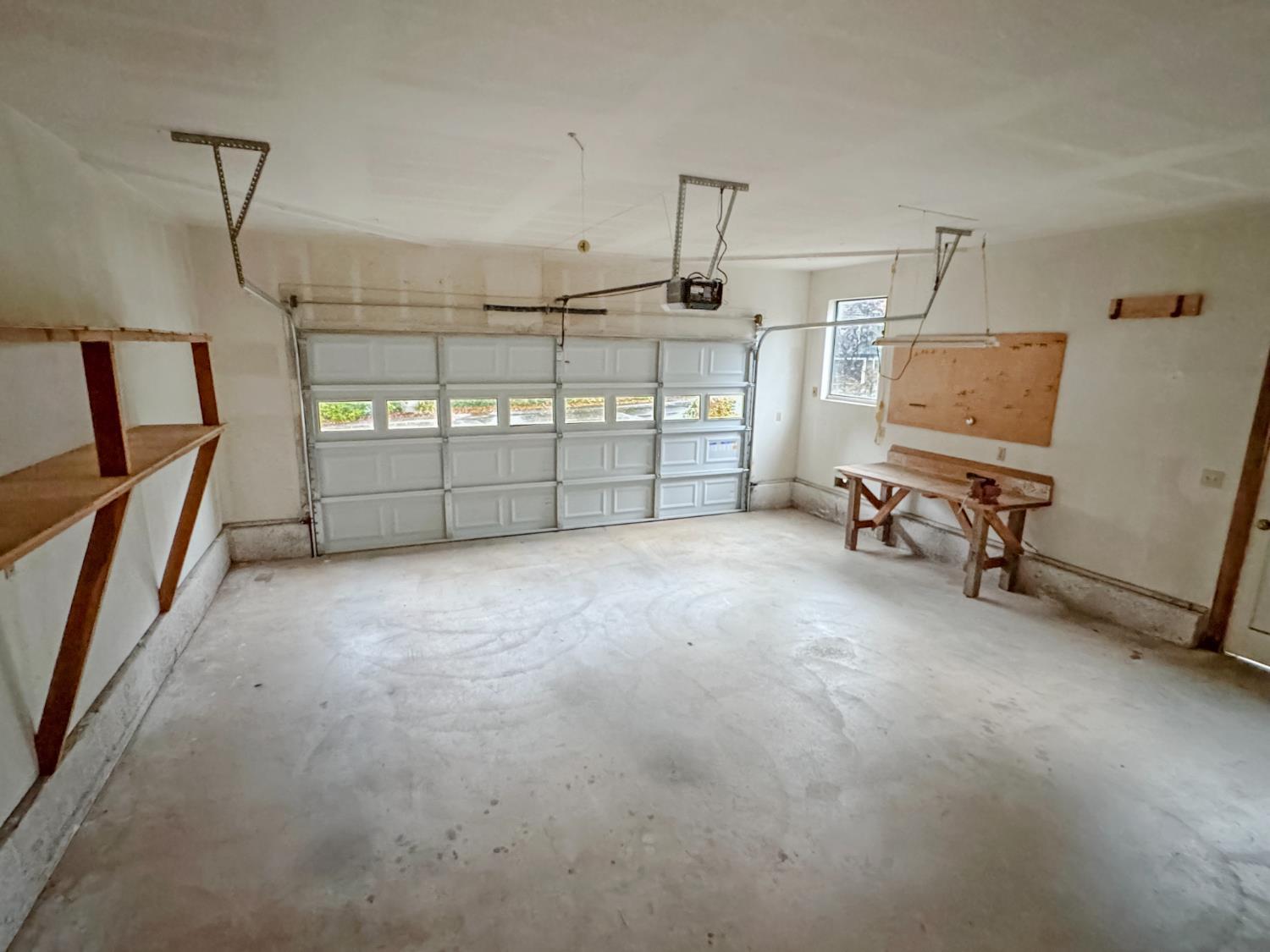 Auburn, California, 95603, United States, 4 Bedrooms Bedrooms, ,3 BathroomsBathrooms,Residential,For Sale,1988591