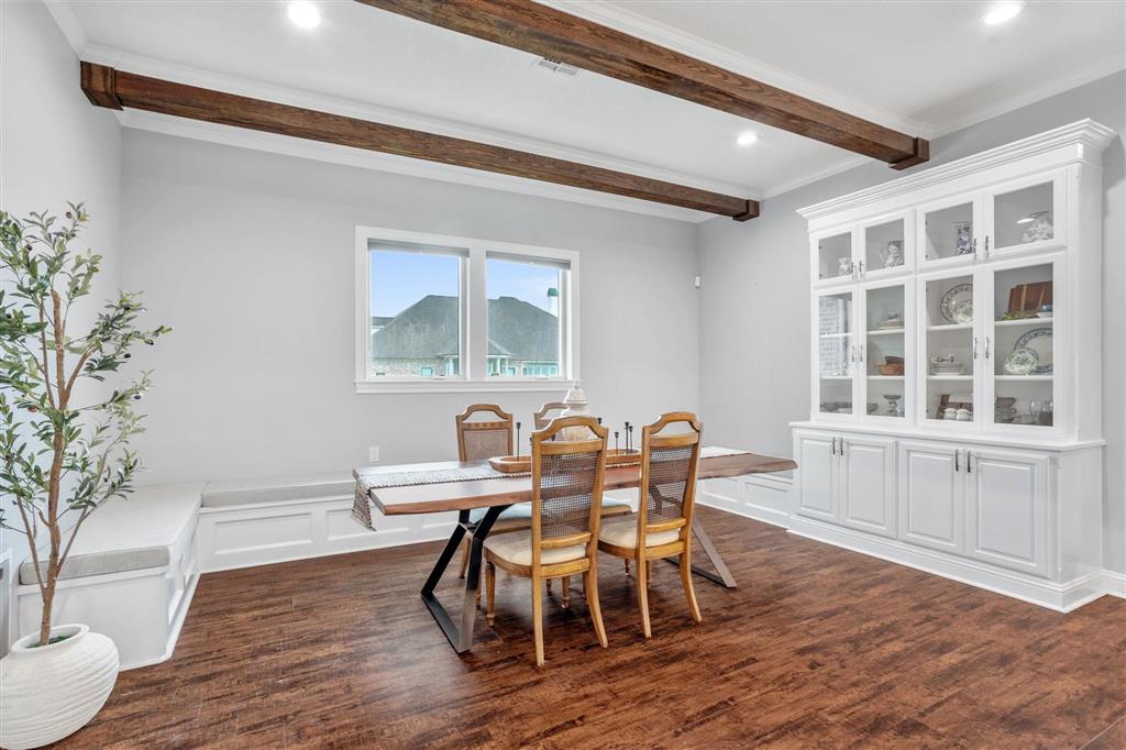 Sulphur, Louisiana, 70665, United States, 3 Bedrooms Bedrooms, ,3 BathroomsBathrooms,Residential,For Sale,1998674