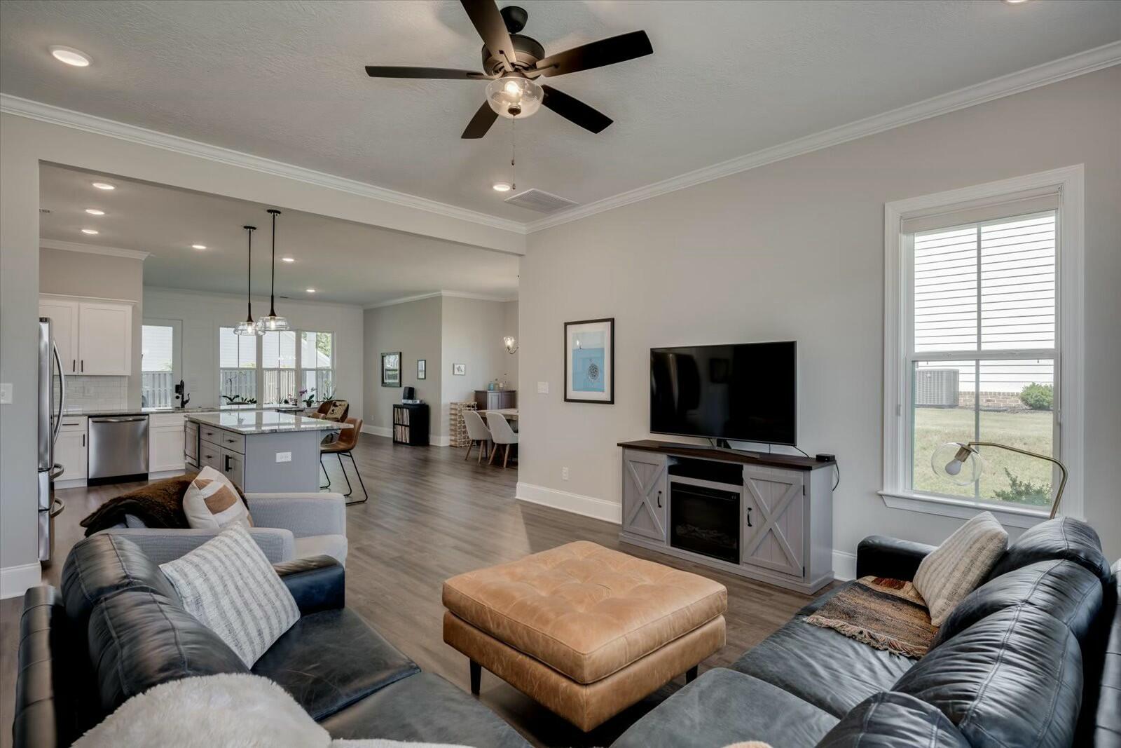 Evans, Georgia, 30809, United States, 4 Bedrooms Bedrooms, ,4 BathroomsBathrooms,Residential,For Sale,1937348