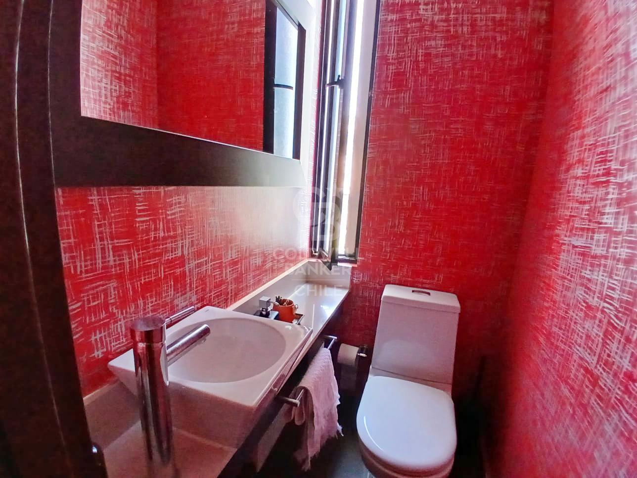 Lo Barnechea, Chile, 6 Bedrooms Bedrooms, ,5 BathroomsBathrooms,Residential,For Sale,1849912
