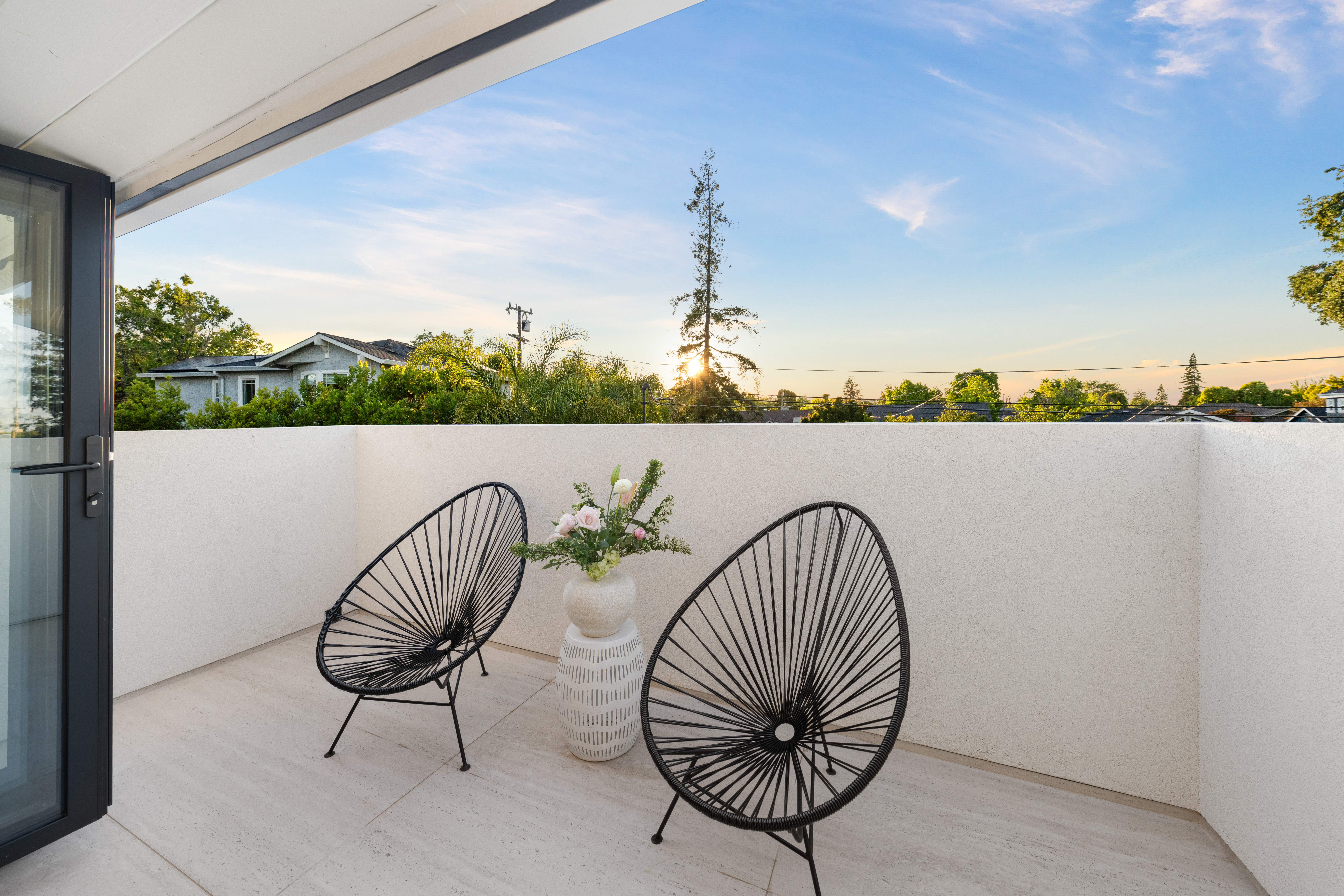  Expanded and Renovated Luxury Home - 物件實景