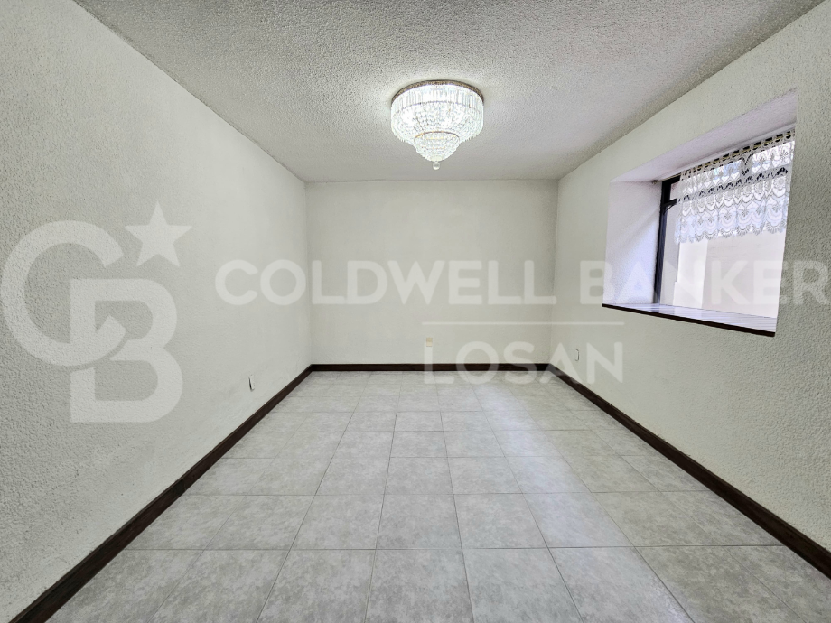 Tlalnepantla de Baz, Estado de méxico, 54054, Mexico, 3 Bedrooms Bedrooms, ,3 BathroomsBathrooms,Residential,For Sale,1807312