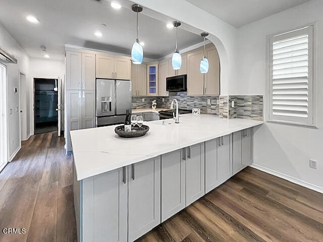 Oxnard, California, 93036, United States, 3 Bedrooms Bedrooms, ,3 BathroomsBathrooms,Residential,For Sale,1944943