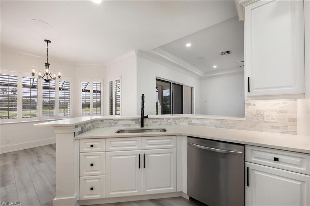 Fort Myers, Florida, 33908, United States, 3 Bedrooms Bedrooms, ,4 BathroomsBathrooms,Residential,For Sale,1891479