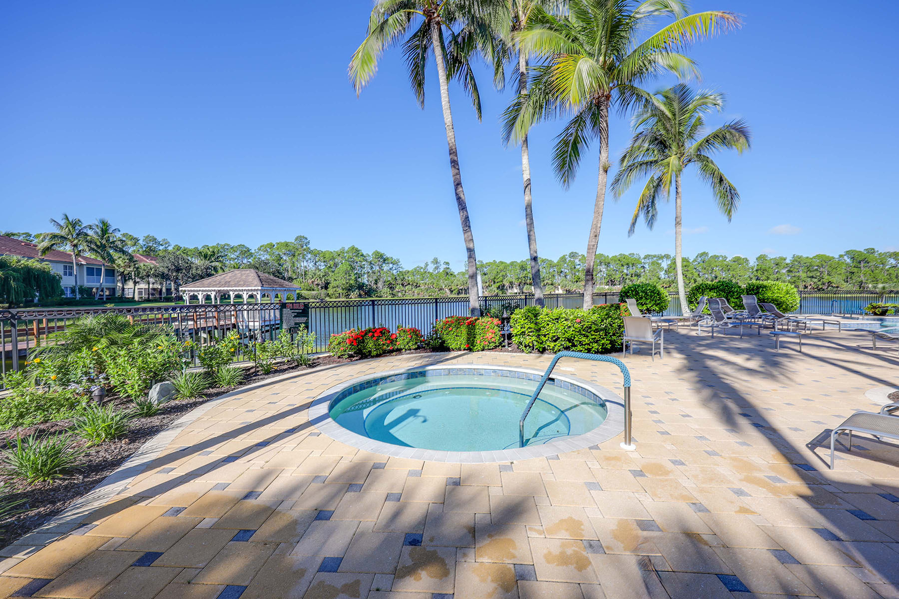  TARPON BAY - WINDWARD BAY - 物件實景