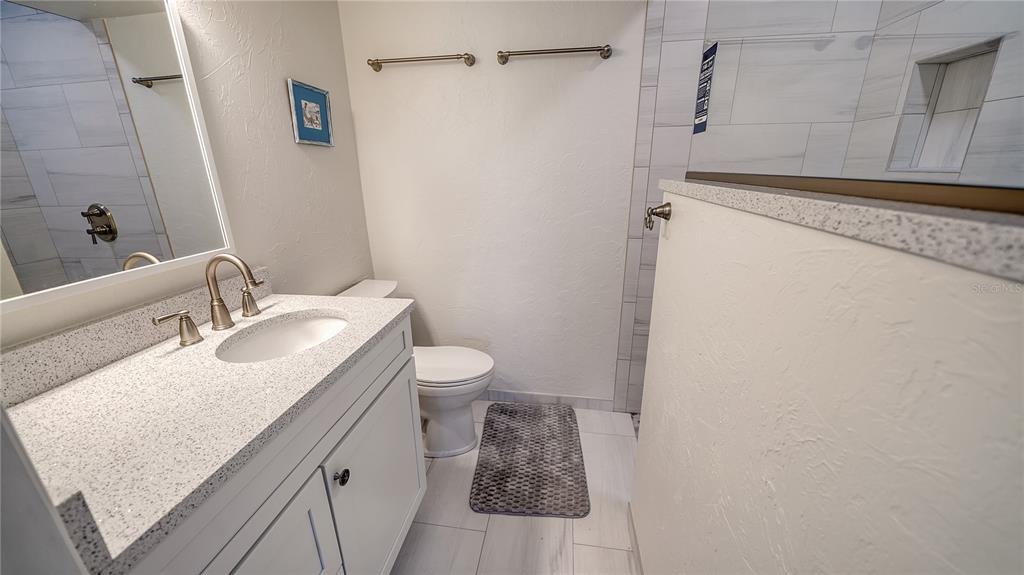 Longboat Key, Florida, 34228, United States, 2 Bedrooms Bedrooms, ,2 BathroomsBathrooms,Residential,For Sale,1993479