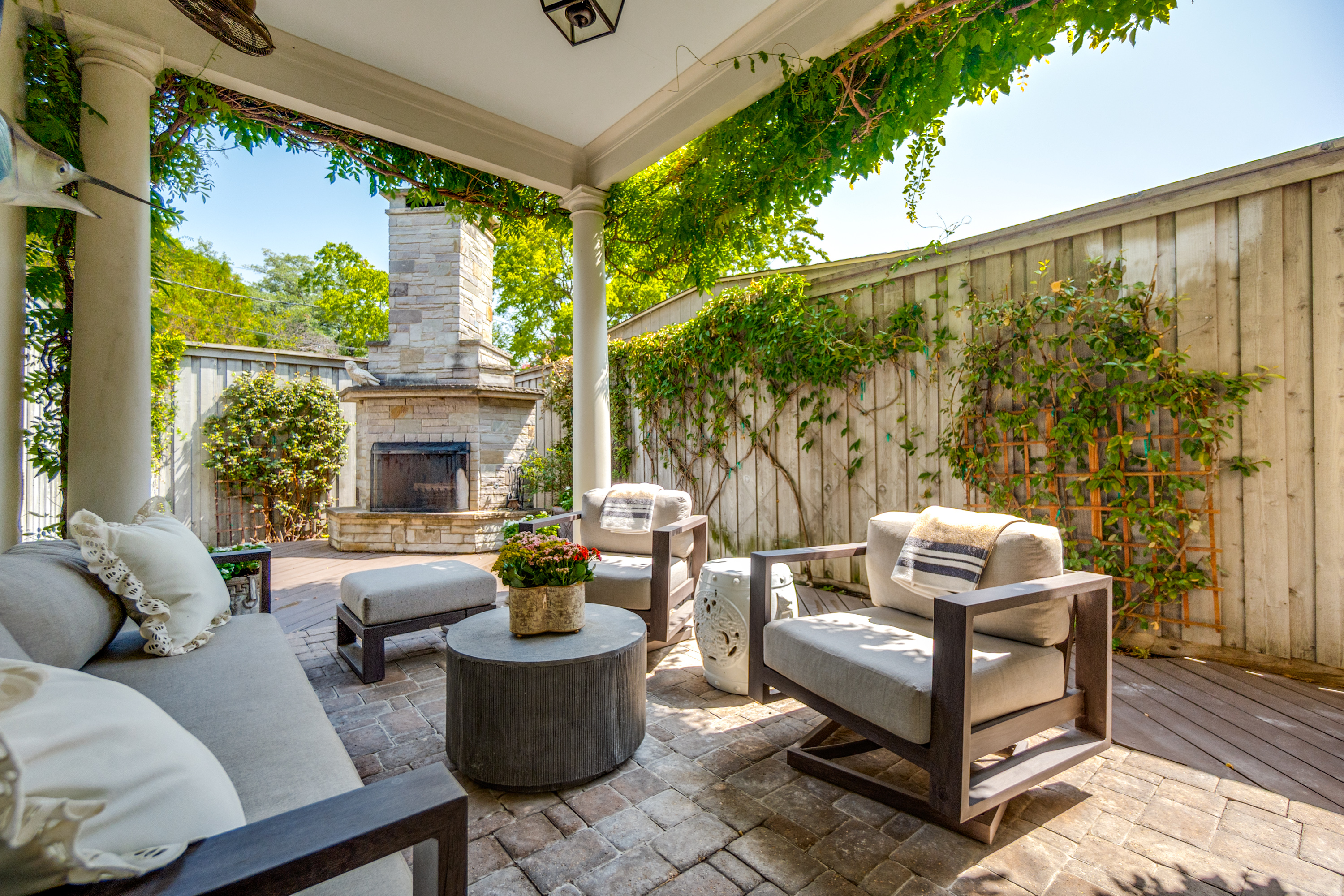  Move-in Ready SFA in Desirable Preston Hollow Neighborhood - 物件實景