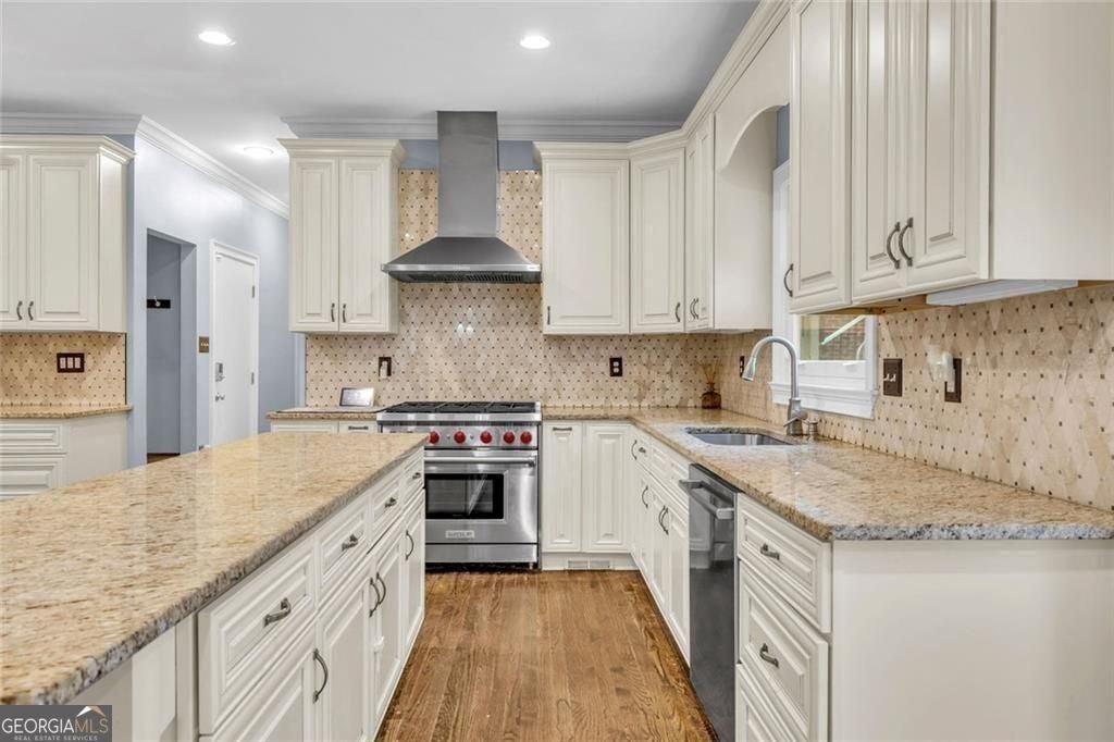 Stone Mountain, Georgia, 30087, United States, 6 Bedrooms Bedrooms, ,5 BathroomsBathrooms,Residential,For Sale,2021224