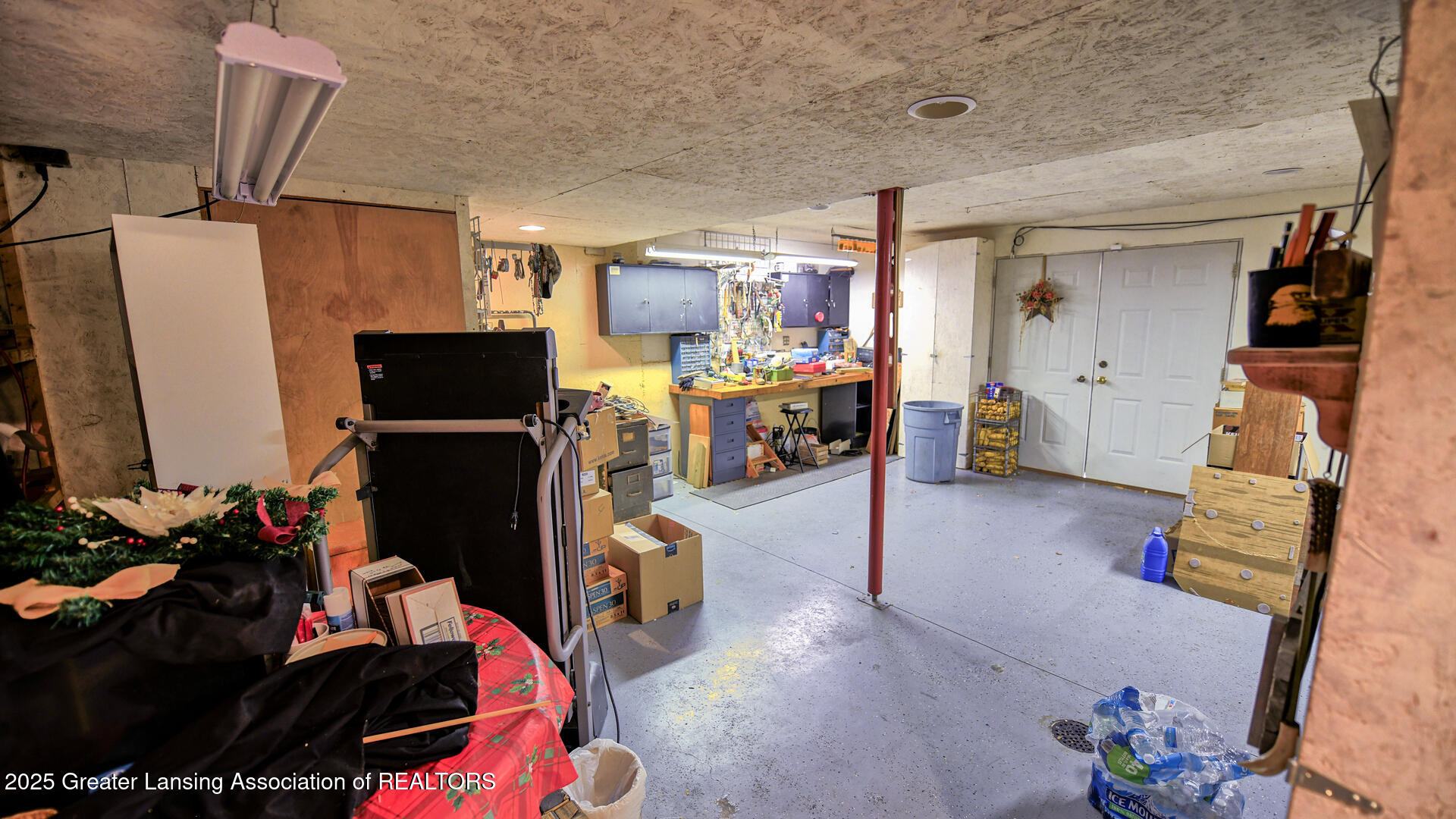 Portland, Michigan, 48875, United States, 5 Bedrooms Bedrooms, ,4 BathroomsBathrooms,Residential,For Sale,2001536