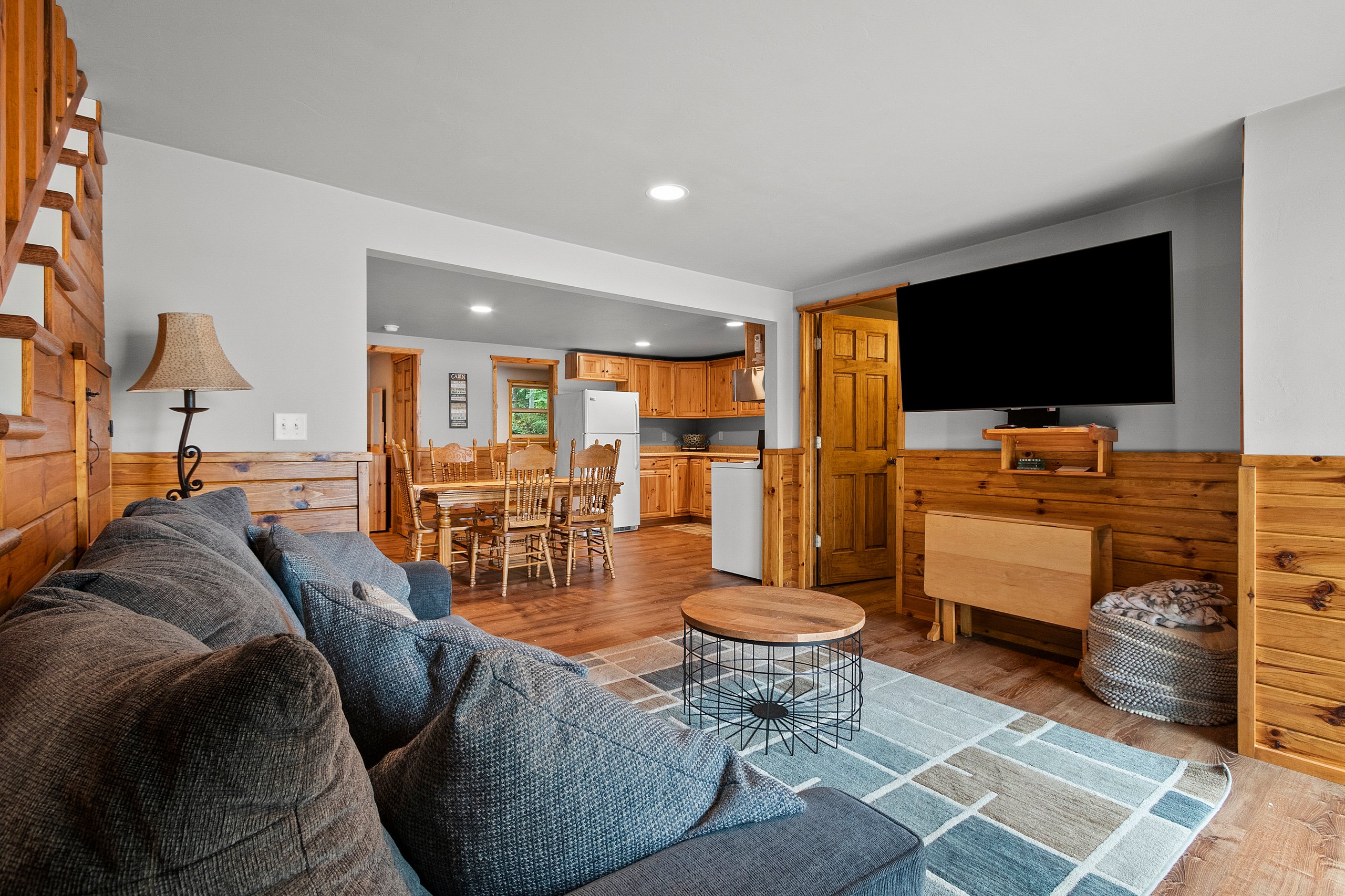 Lakewood, Wisconsin, 54138, United States, 3 Bedrooms Bedrooms, ,1 BathroomBathrooms,Residential,For Sale,1948310