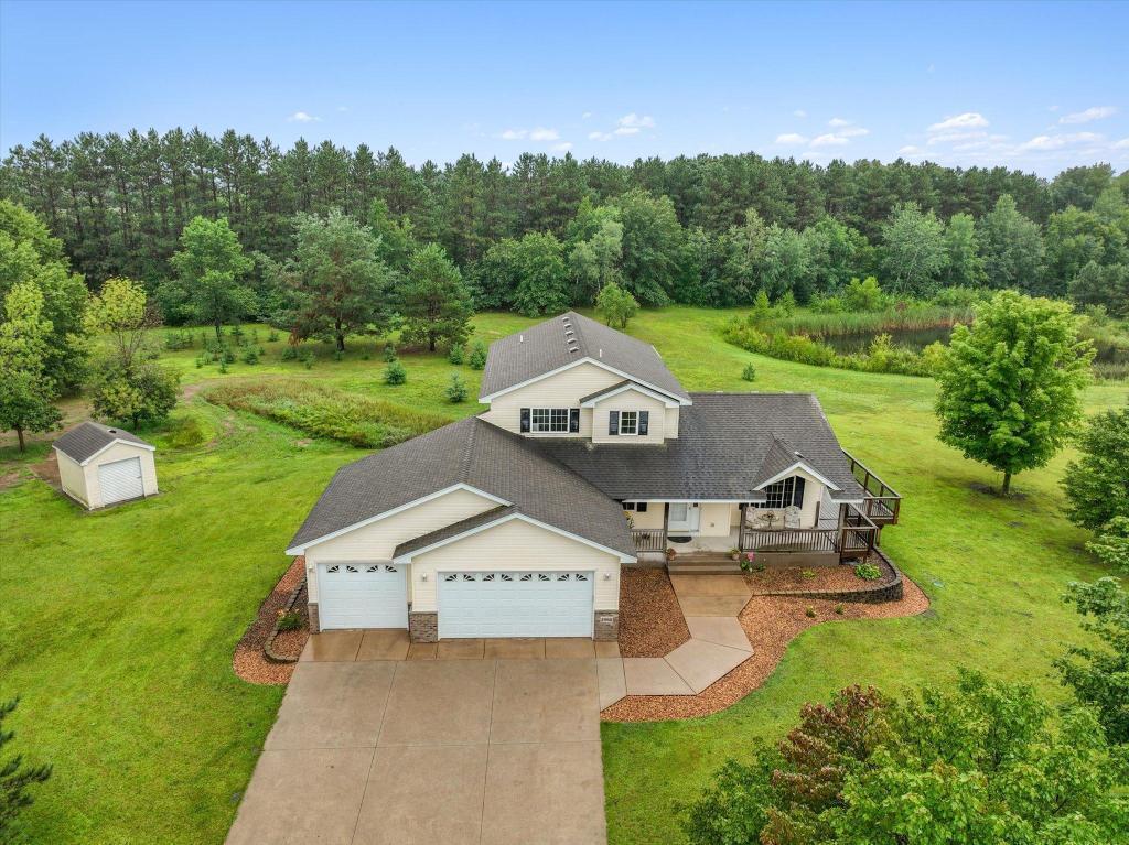 Oak Grove, Minnesota, 55011, United States, 5 Bedrooms Bedrooms, ,2 BathroomsBathrooms,Residential,For Sale,1917753