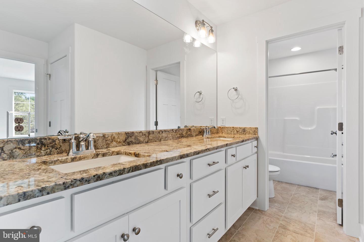 6 Jennifer Lane, Dillsburg, Pennsylvania, 17019, United States, 5 Bedrooms Bedrooms, ,4 BathroomsBathrooms,Residential,For Sale,6 Jennifer Lane,1683550