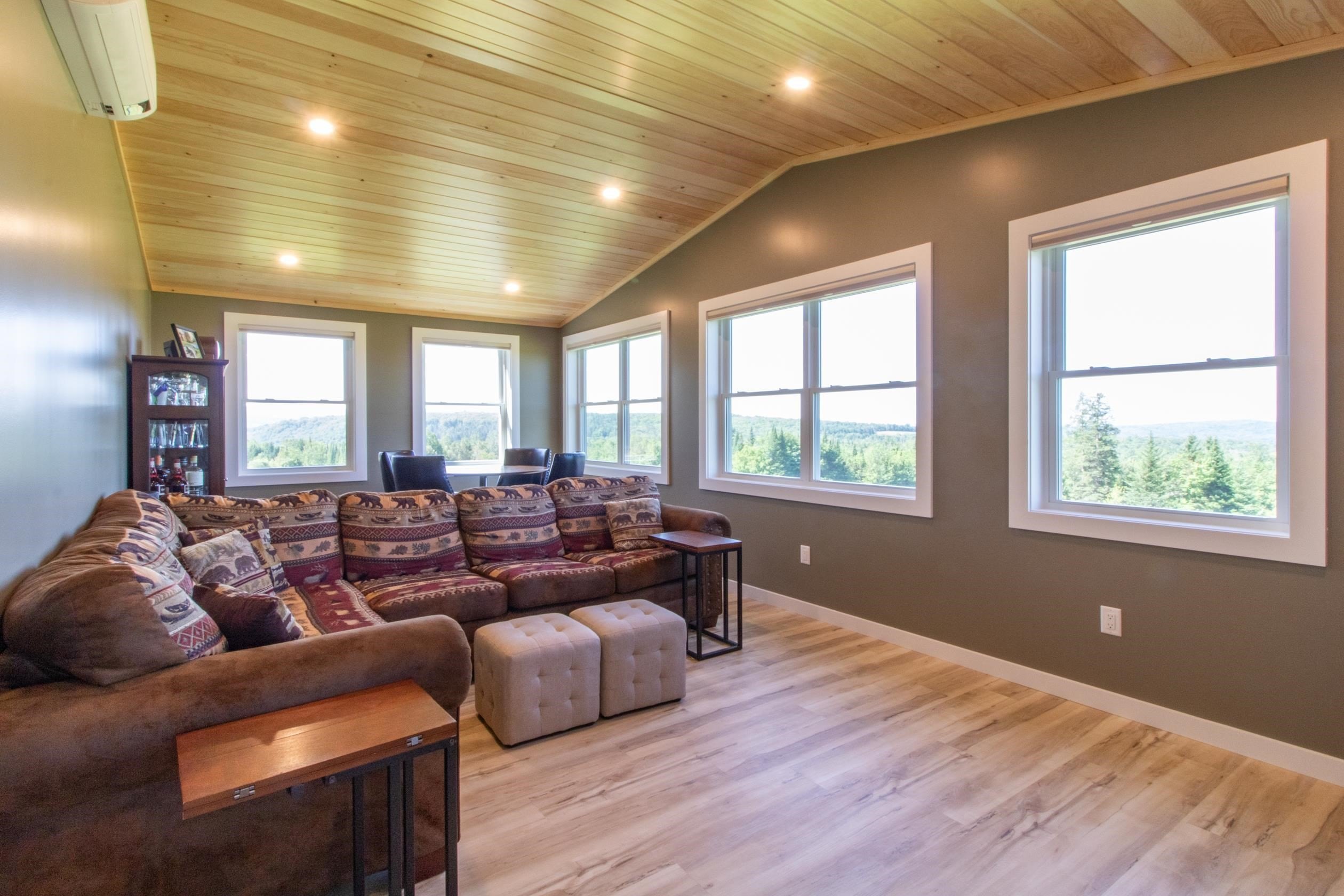 Charleston, Vermont, 05872, United States, 3 Bedrooms Bedrooms, ,1 BathroomBathrooms,Residential,For Sale,1893368
