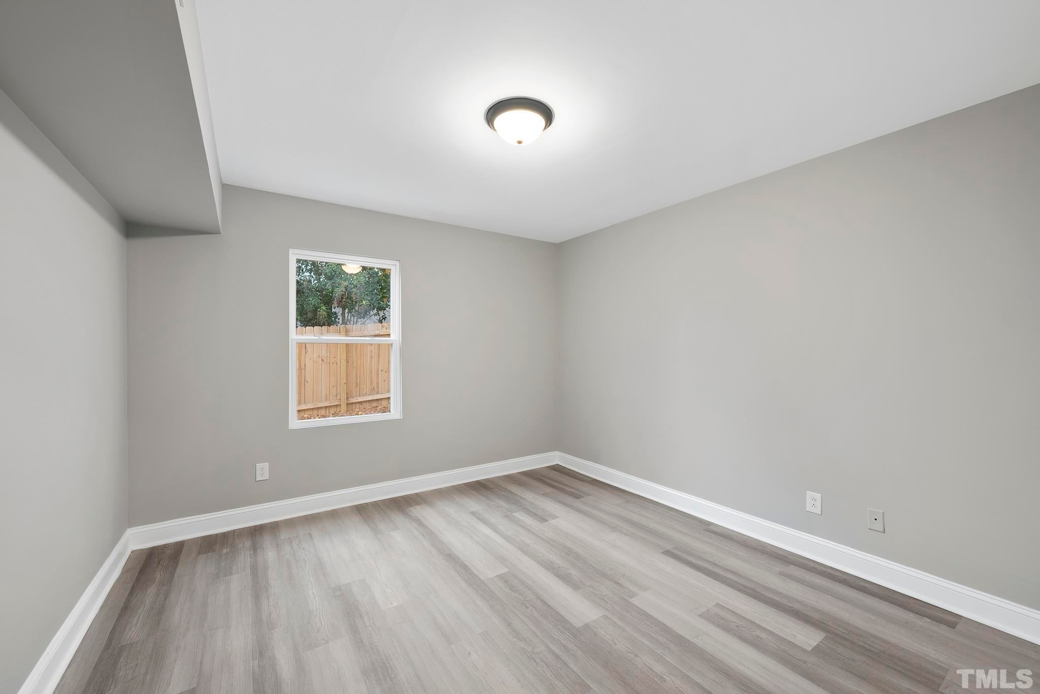 20 Lynn Road, Raleigh, North Carolina, 27609, United States, 4 Bedrooms Bedrooms, ,3 BathroomsBathrooms,Residential,For Sale,20 Lynn Road,1433287