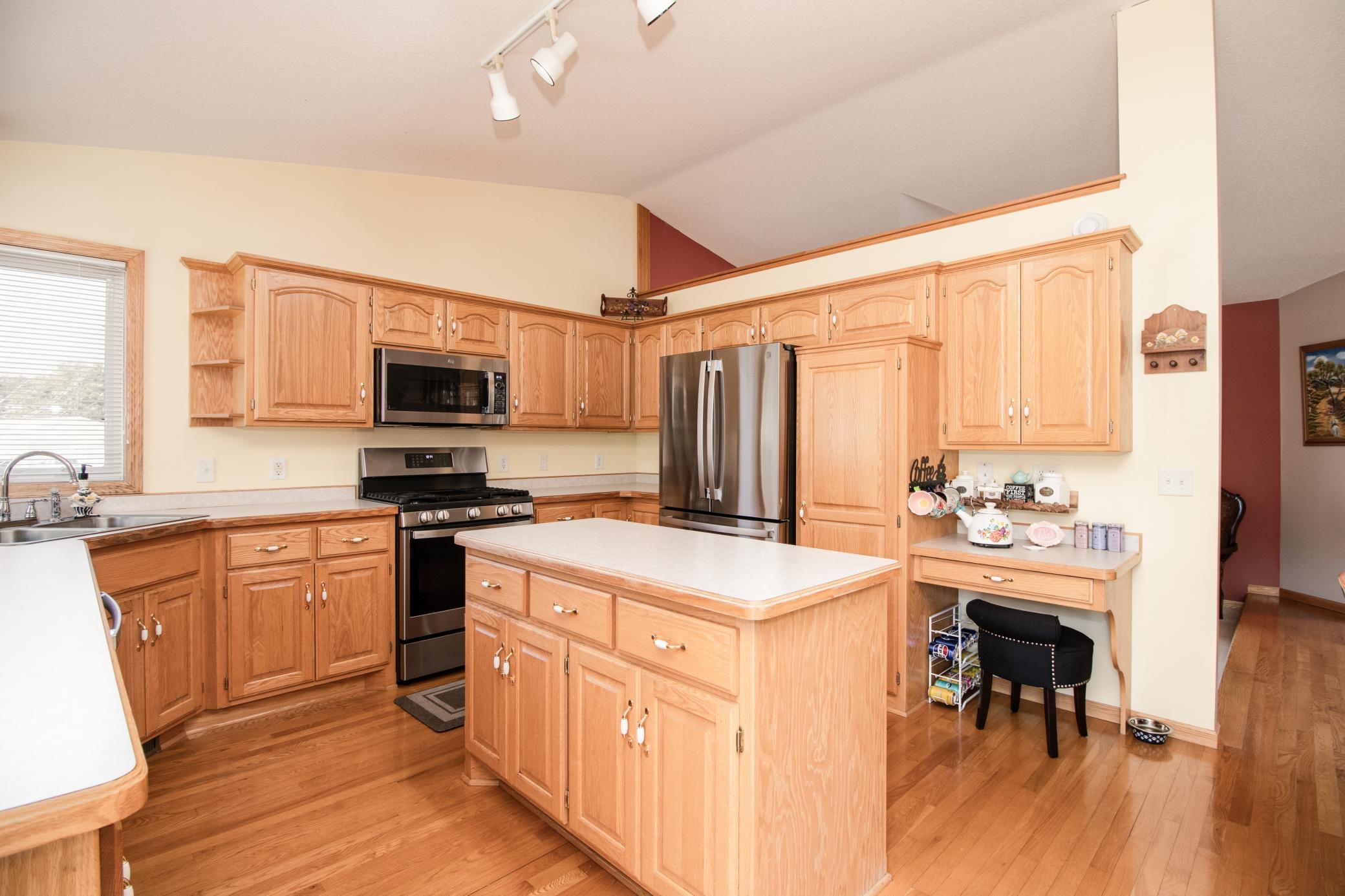 Oak Grove, Minnesota, 55011, United States, 5 Bedrooms Bedrooms, ,2 BathroomsBathrooms,Residential,For Sale,1917753