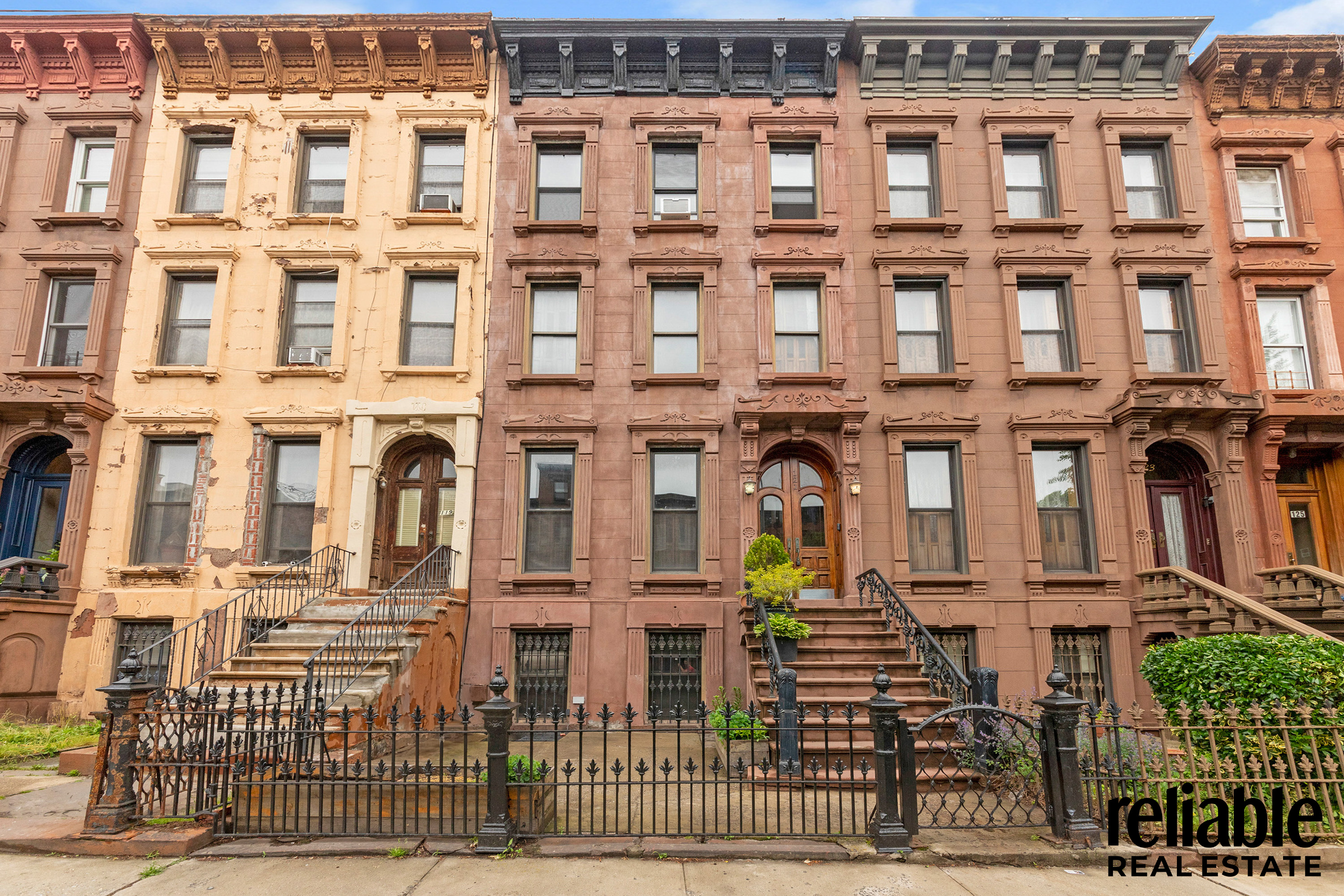 Brooklyn, New York, 11216, United States, 6 Bedrooms Bedrooms, ,3 BathroomsBathrooms,Residential,For Sale,1968058