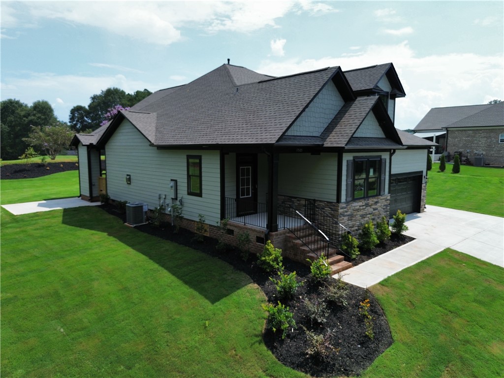 Seneca, South Carolina, 29678, United States, 4 Bedrooms Bedrooms, ,3 BathroomsBathrooms,Residential,For Sale,1900904