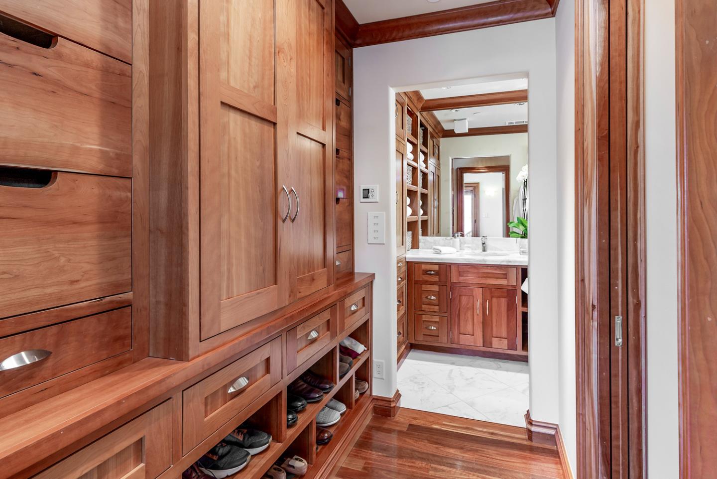 Portola Valley, California, 94028, United States, 5 Bedrooms Bedrooms, ,8 BathroomsBathrooms,Residential,For Sale,1947240