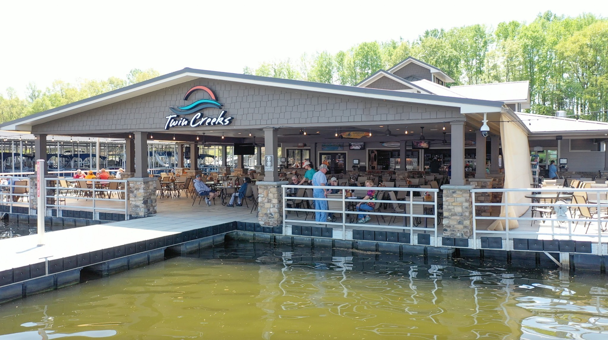 Winchester, Tennessee, 37398, United States, 4 Bedrooms Bedrooms, ,3 BathroomsBathrooms,Residential,For Sale,1980972