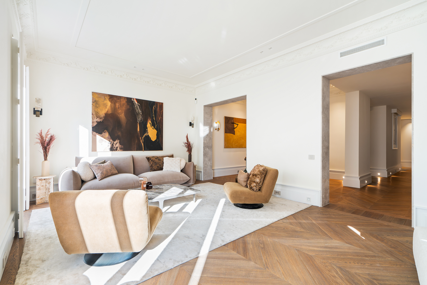  Spacious contemporary design flat in the center - 物件實景