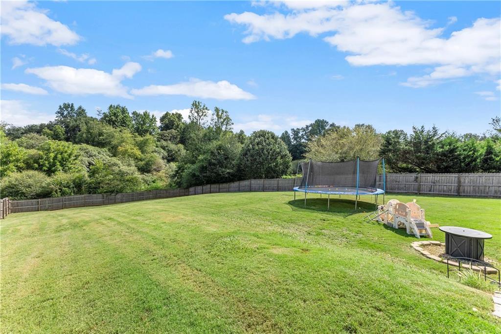 Gainesville, Georgia, 30506, United States, 4 Bedrooms Bedrooms, ,3 BathroomsBathrooms,Residential,For Sale,1977556