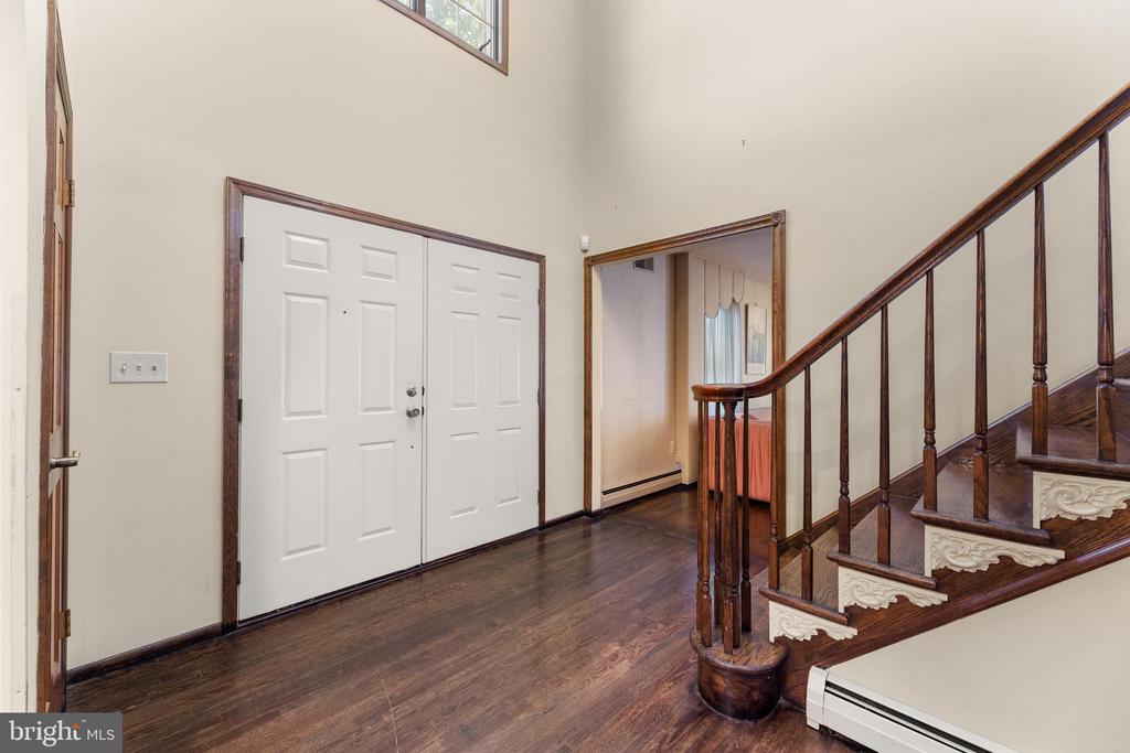 Hightstown, New Jersey, 08520, United States, 5 Bedrooms Bedrooms, ,4 BathroomsBathrooms,Residential,For Sale,1905744