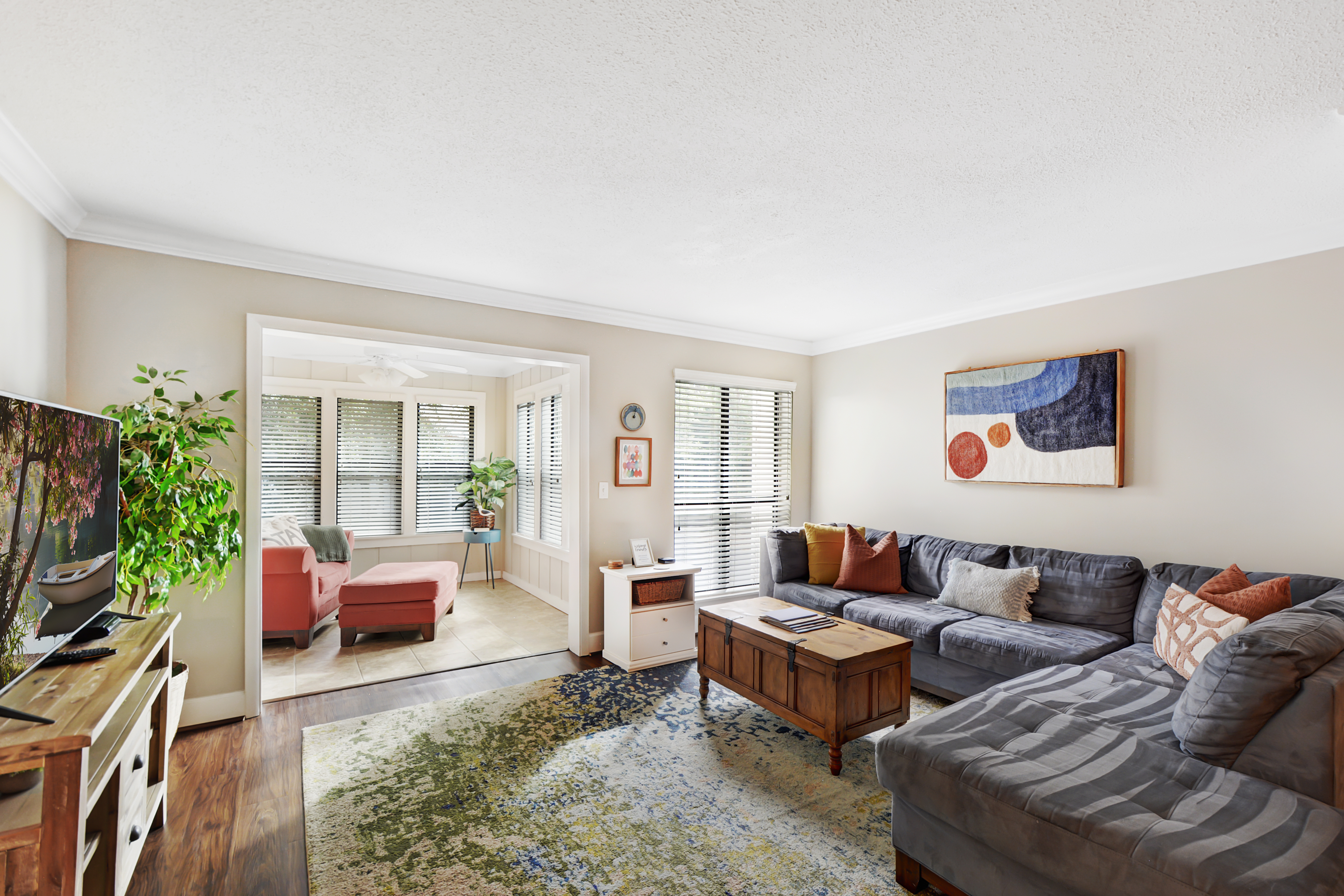  2511 Demere Road #8 - 物件實景