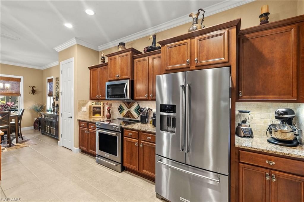 Fort Myers, Florida, 33913, United States, 2 Bedrooms Bedrooms, ,2 BathroomsBathrooms,Residential,For Sale,1779426