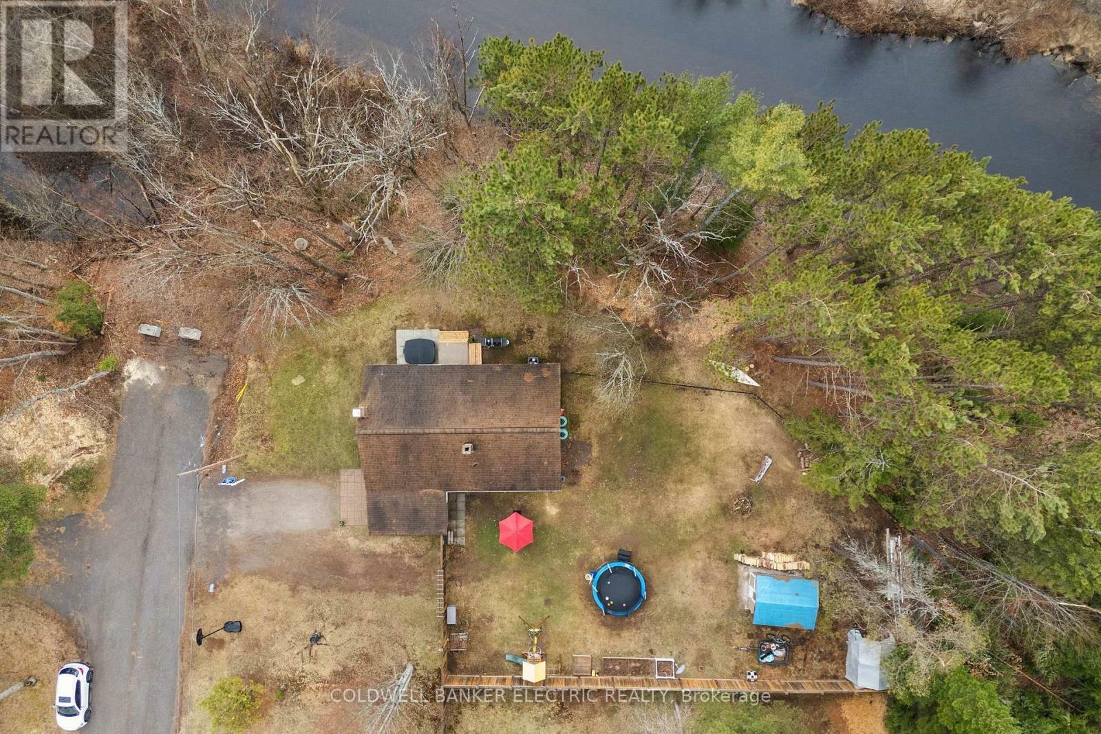 NORTH KAWARTHA, Ontario, K0L 1A0, CA, 3 Bedrooms Bedrooms, ,1 BathroomBathrooms,Residential,For Sale,1882801