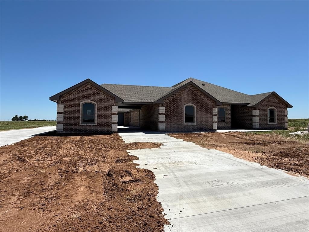 Altus, Oklahoma, 73521, United States, 4 Bedrooms Bedrooms, ,3 BathroomsBathrooms,Residential,For Sale,1980634