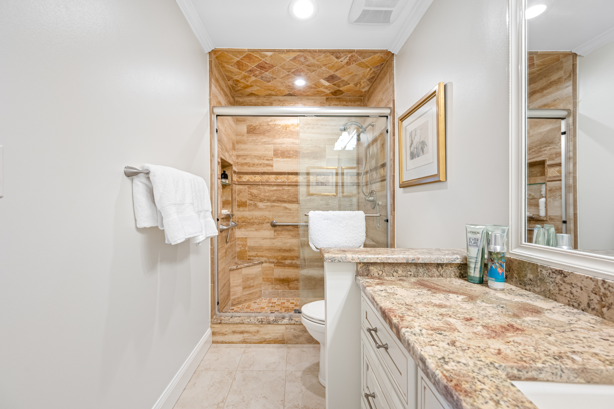 Treasure Island, Florida, 33706, United States, 2 Bedrooms Bedrooms, ,2 BathroomsBathrooms,Residential,For Sale,1998023