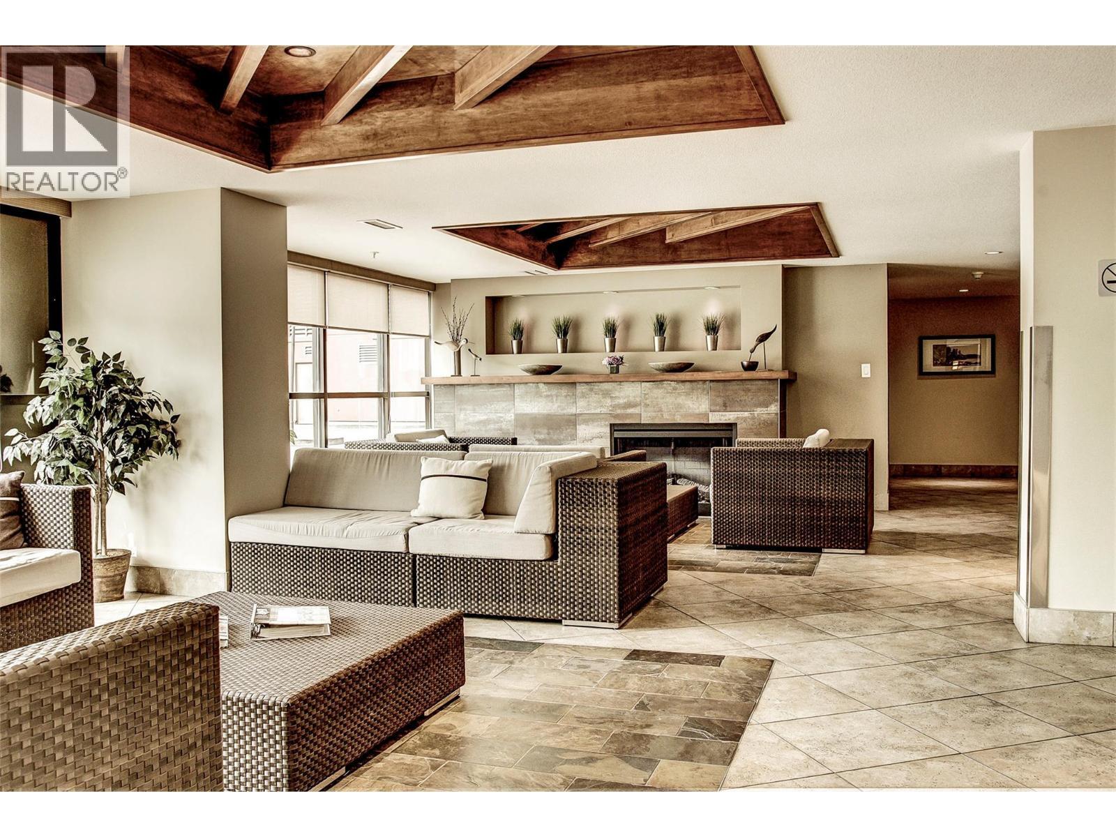 KELOWNA, British Columbia, V1W 3G7, CA, 2 Bedrooms Bedrooms, ,2 BathroomsBathrooms,Residential,For Sale,1960656