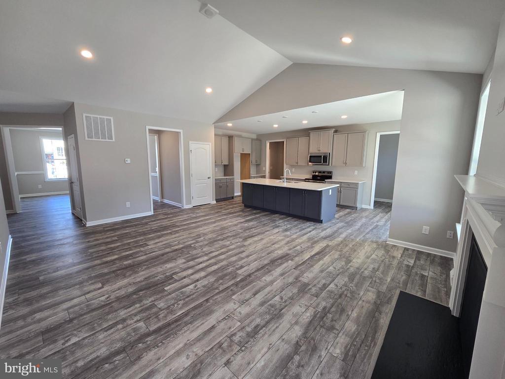 GEORGETOWN, Delaware, 19947, United States, 3 Bedrooms Bedrooms, ,3 BathroomsBathrooms,Residential,For Sale,1981376