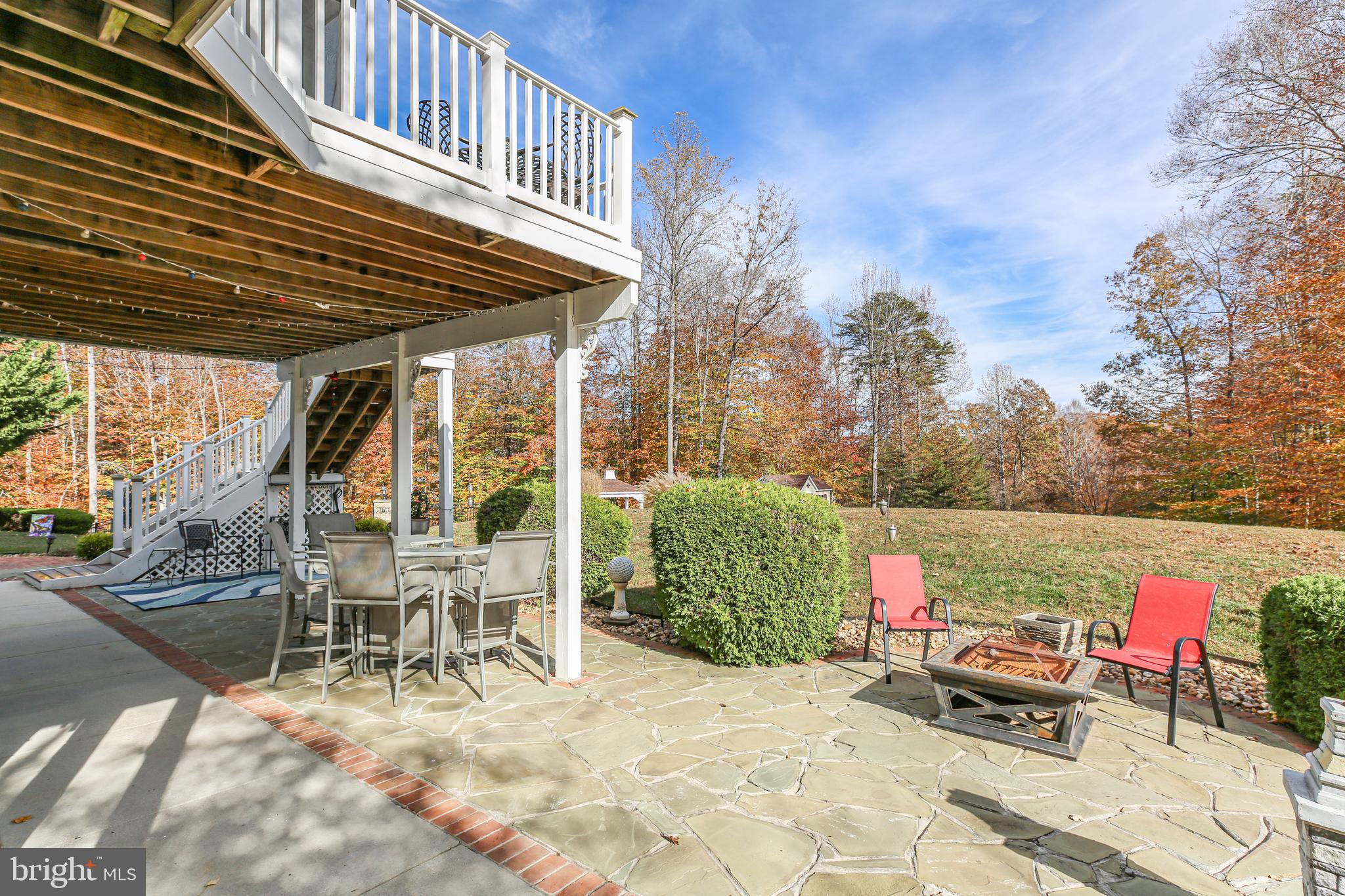 Woodbridge, Virginia, 22192, United States, 5 Bedrooms Bedrooms, ,5 BathroomsBathrooms,Residential,For Sale,1987362