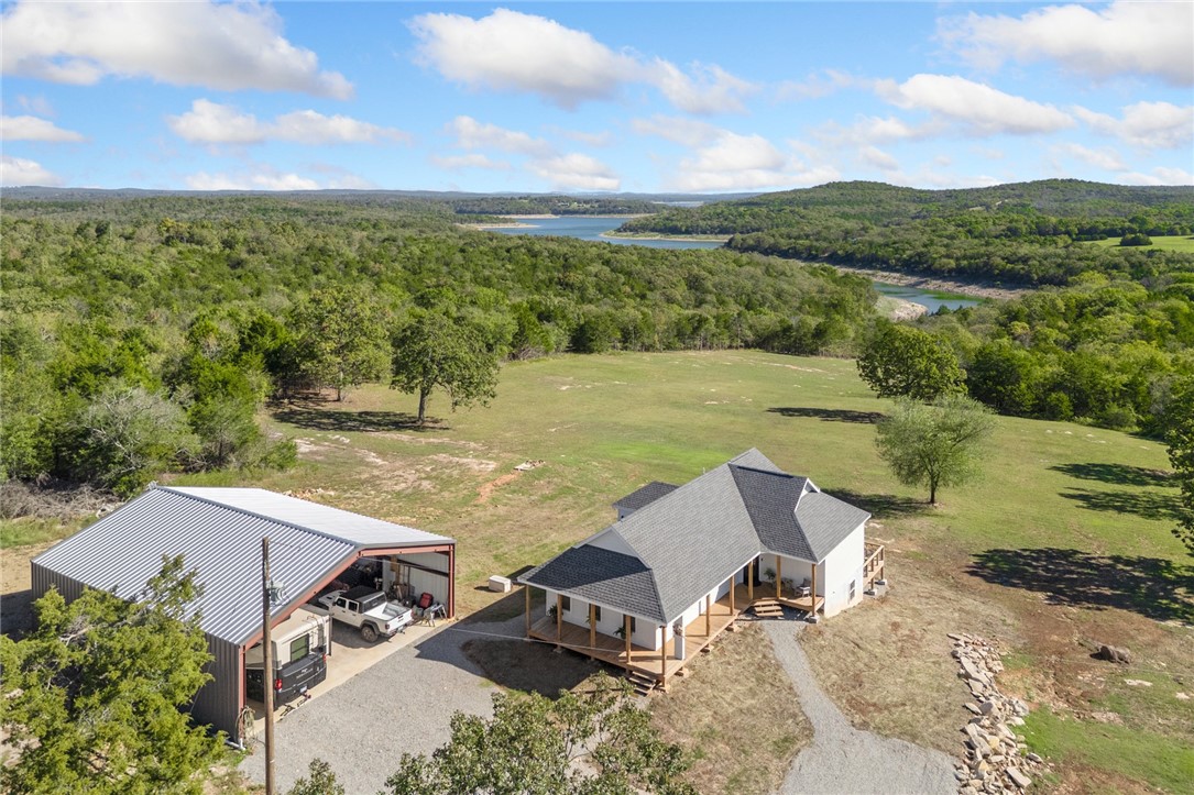 Yellville, Arkansas, 72687, United States, 2 Bedrooms Bedrooms, ,3 BathroomsBathrooms,Residential,For Sale,1970032