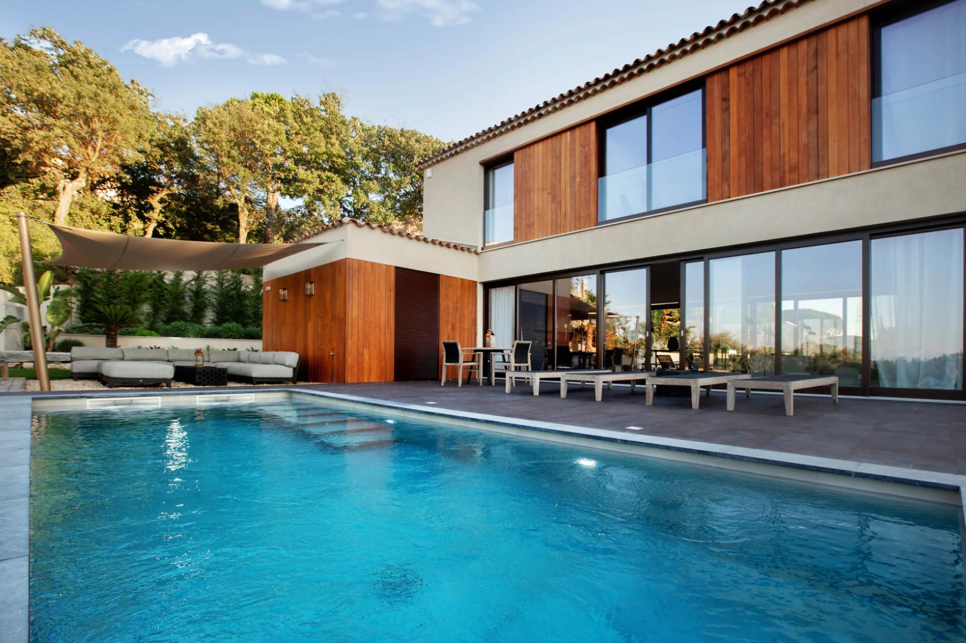 Gassin, Provence-Alpes-Côte d’Azur, 83580, FR, 6 Bedrooms Bedrooms, ,2 BathroomsBathrooms,Residential,For Sale,1486822
