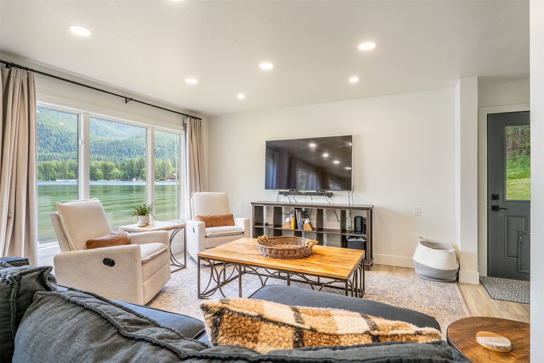 223 Lake Blaine Drive - 物件實景