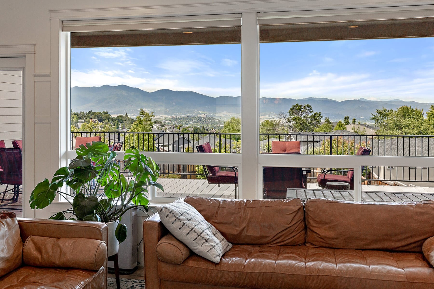  4432 Vista Pointe Drive Medford, OR 97504 - 物件實景