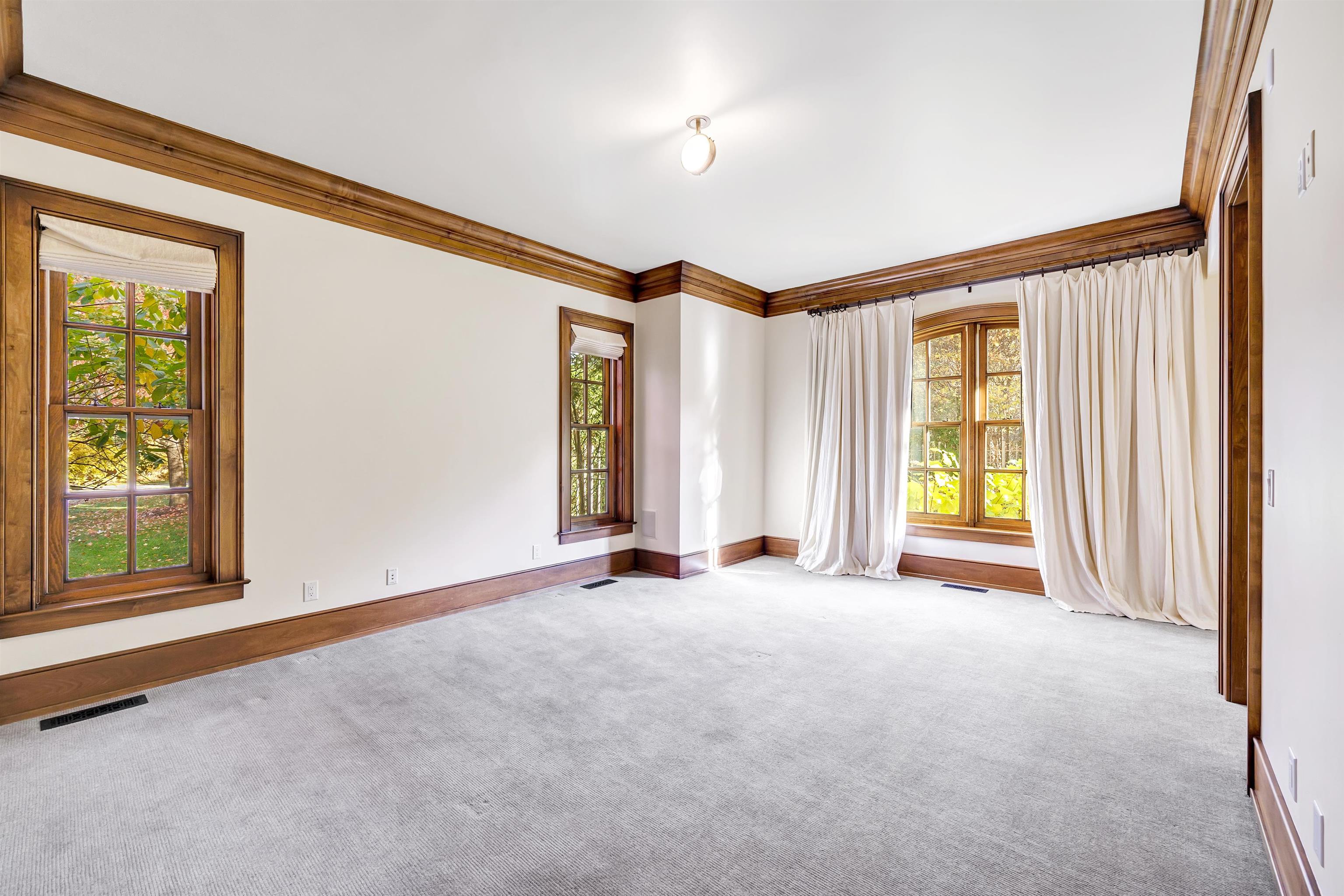 HOBART, Wisconsin, 54155, United States, 4 Bedrooms Bedrooms, ,7 BathroomsBathrooms,Residential,For Sale,1991559