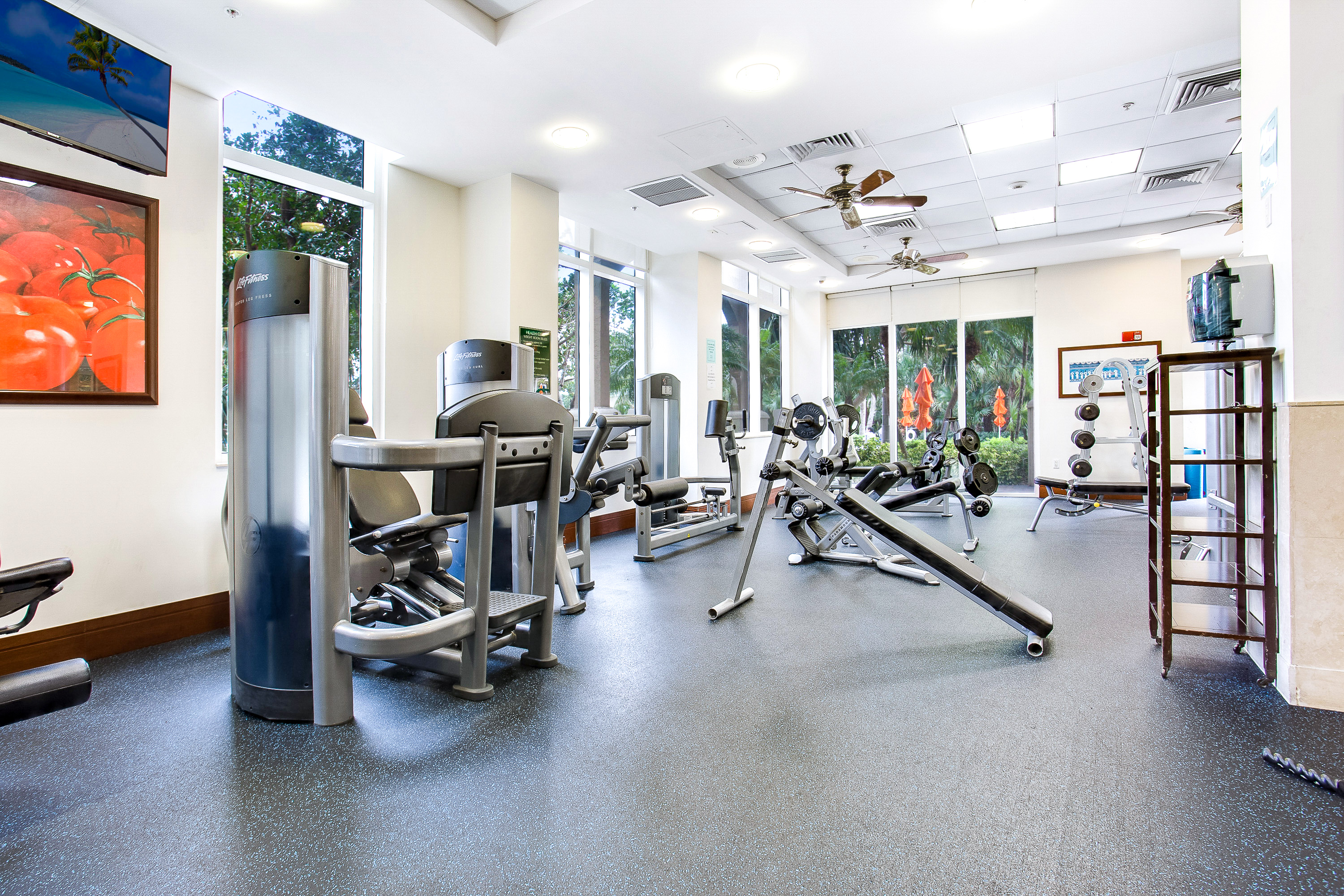  19501 W Country Club Dr, Aventura, FL, 33180 - 物件實景